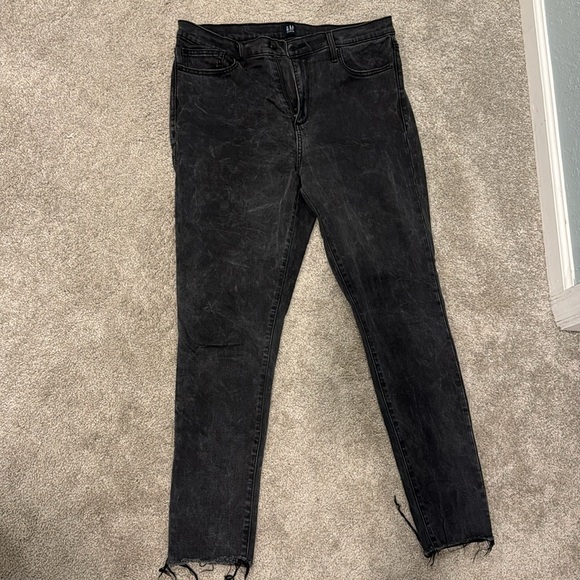 GAP High Waisted True Skinny Distressed Black Acid Wash Jeans Sz 32R - Picture 5 of 8